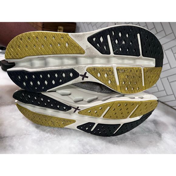 On Cloudsurfer Max Men’s 13 Wide Running Shoes Gray Gold Cushioned Road Sneakers main image 6